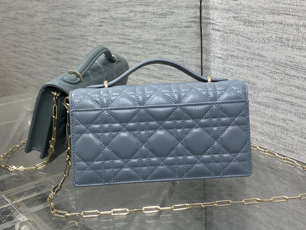 Wallet Style 1070006525