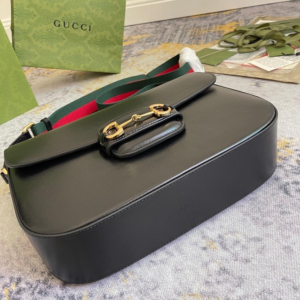 Modern Luxury Shoulder Bag 31x20x7.5cm