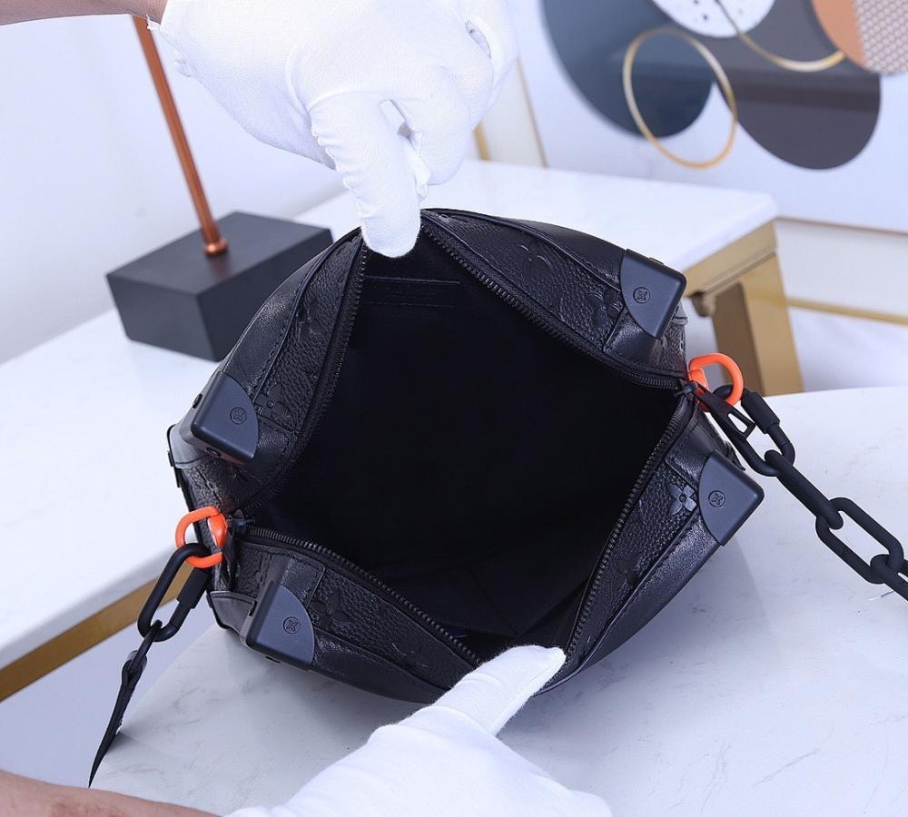 Modern Luxury Leather Shoulder Bag 25x18x10cm