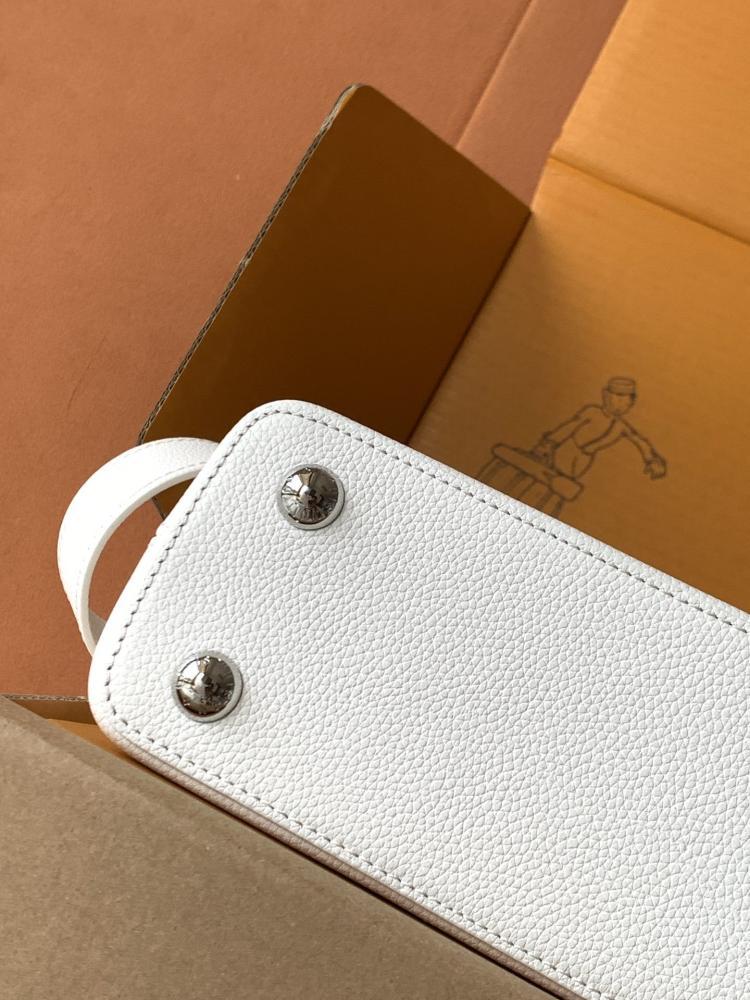 Leather Top Handle Bag Style 627118170