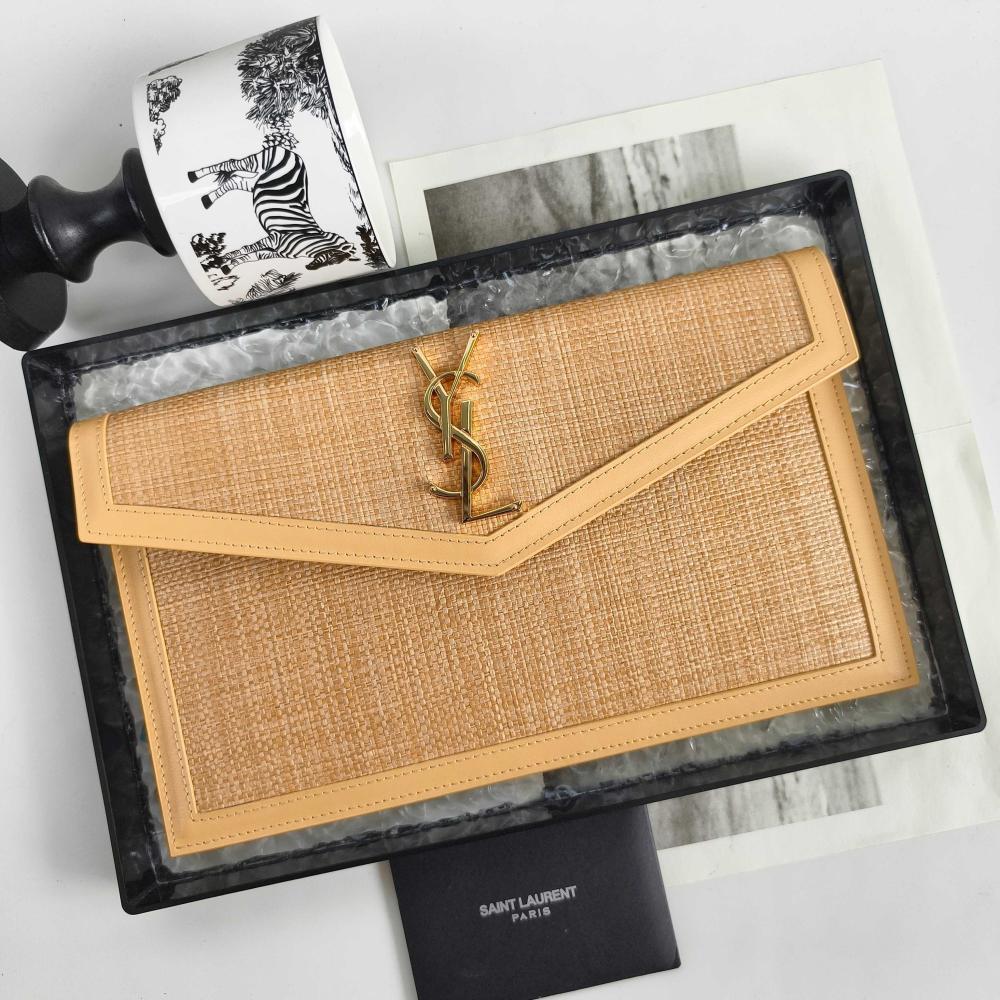 Classic Wallet Style 383550845