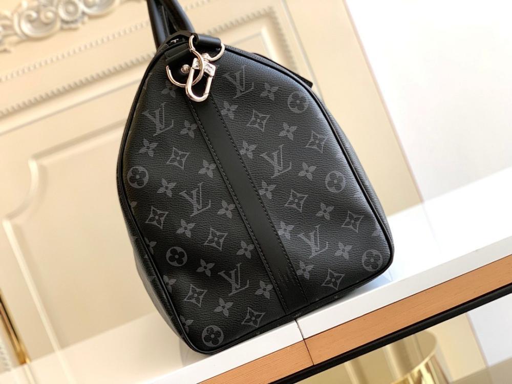 Modern Black Quilted Leather Shoulder Bag