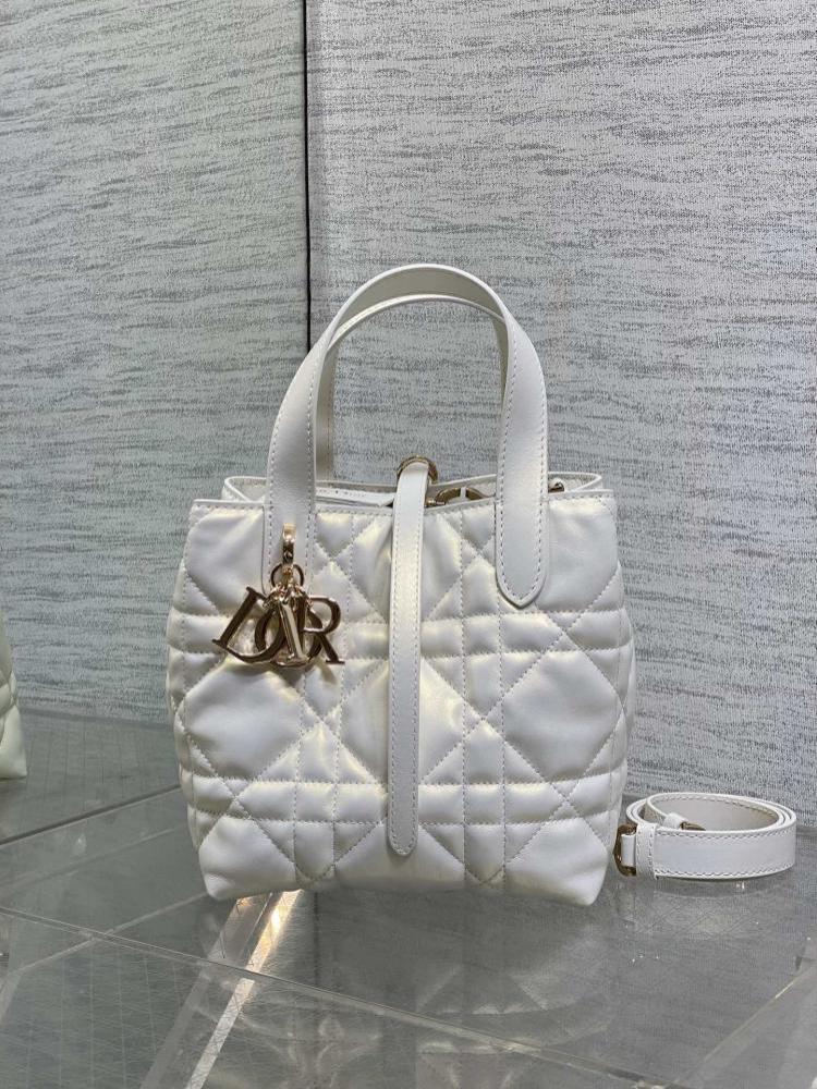 Calfskin Shoulder Bag Style 904105919