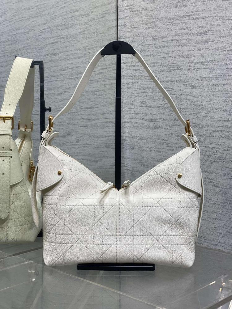 Classic Top Handle Bag Style 363755085