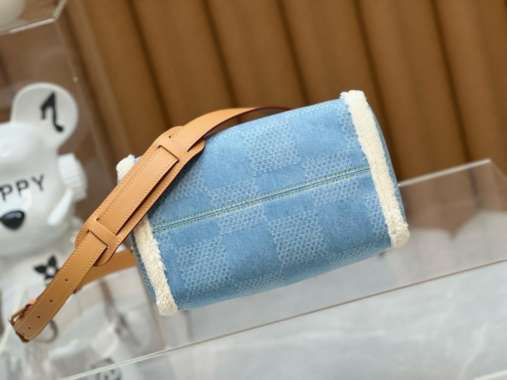 Classic Modern Leather Top Handle Bag 25x15x15cm