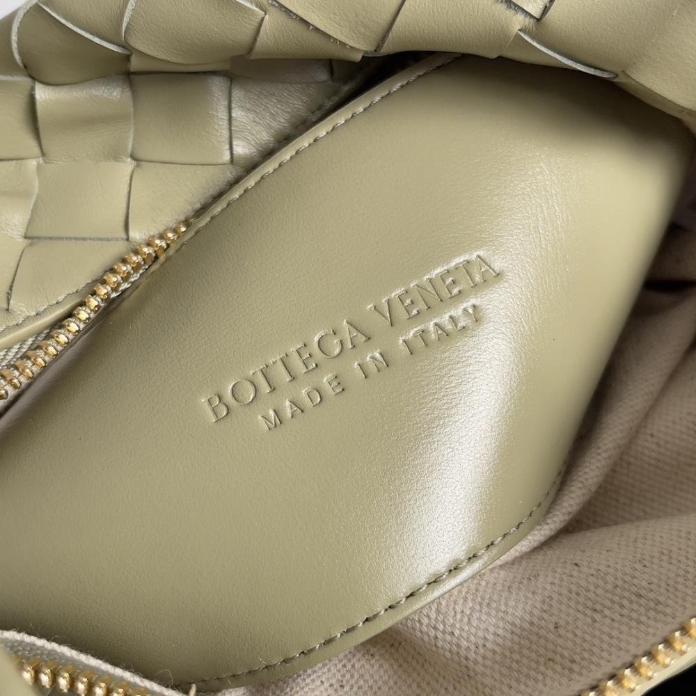 Classic Leather Top Handle Bag Style 2011546885