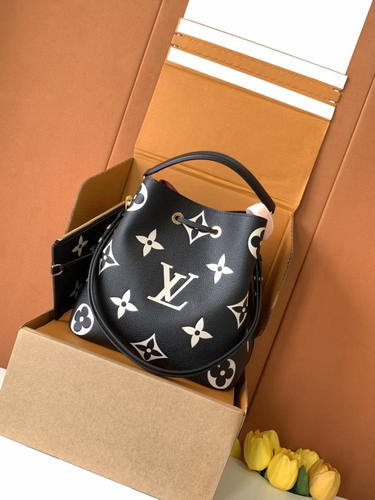 Top Handle Bag Style 557555515