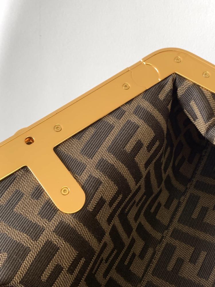 Lambskin Wallet Style 708841421