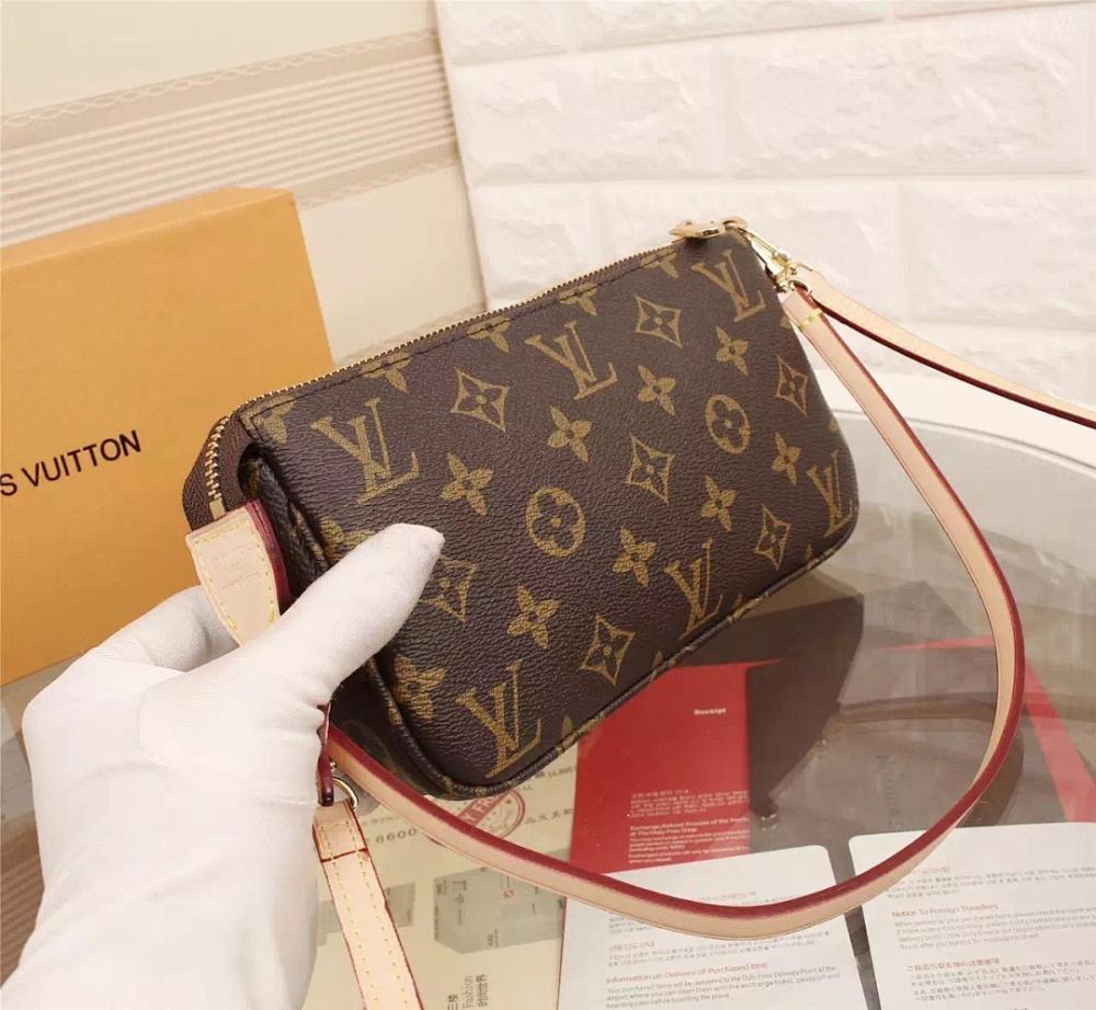 Modern Stylish Crossbody Bag 21x13x3cm