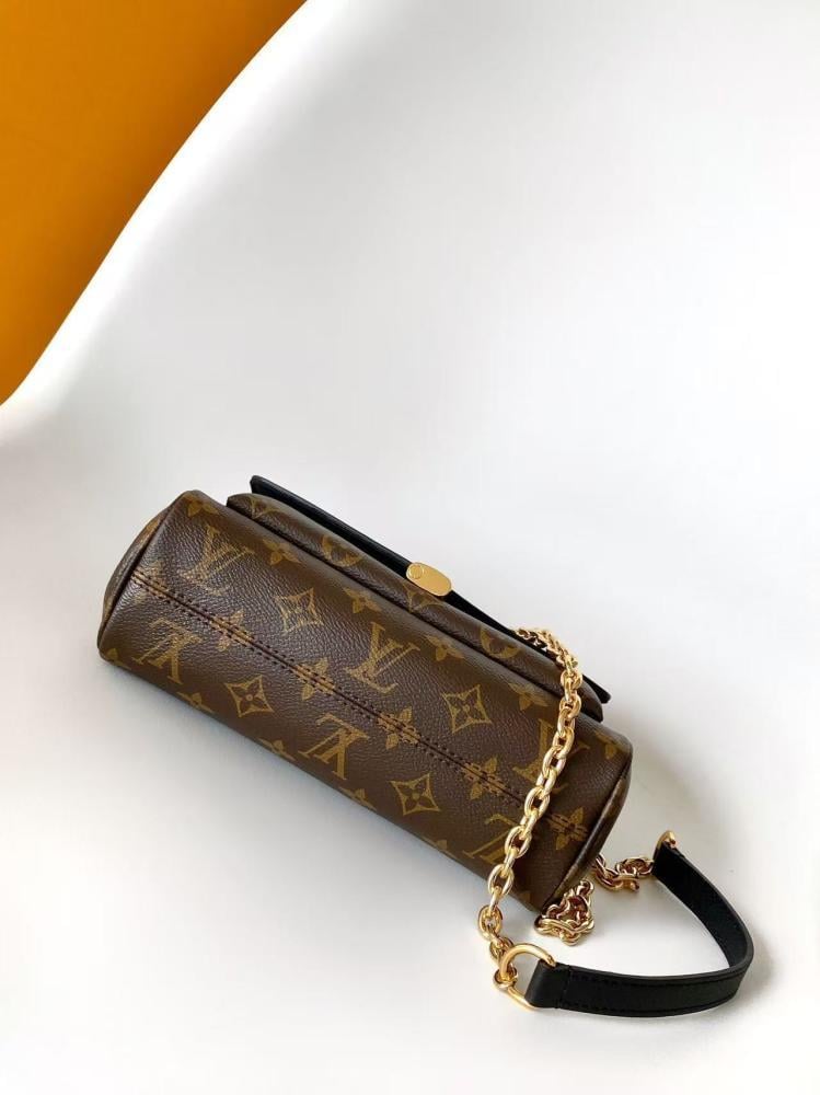 Top Handle Bag Style 527947837