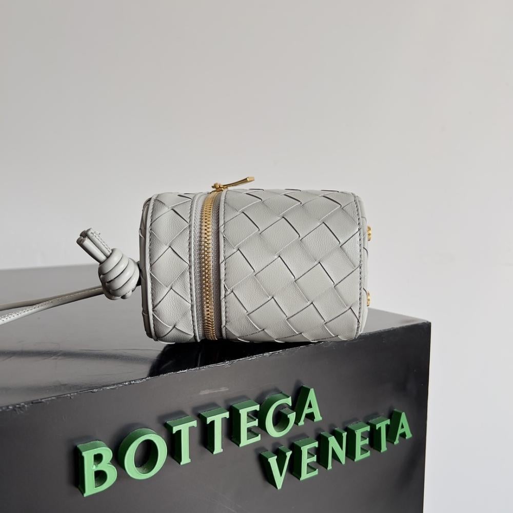Elegant Shoulder Bag