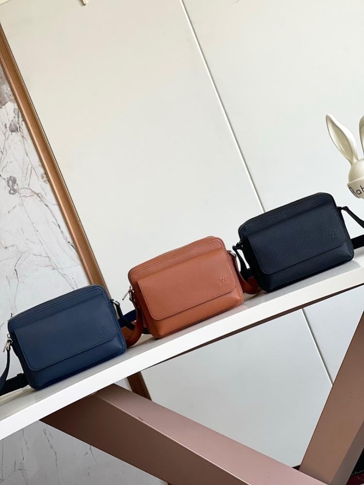 Modern Leather Shoulder Bag 24x18x9cm