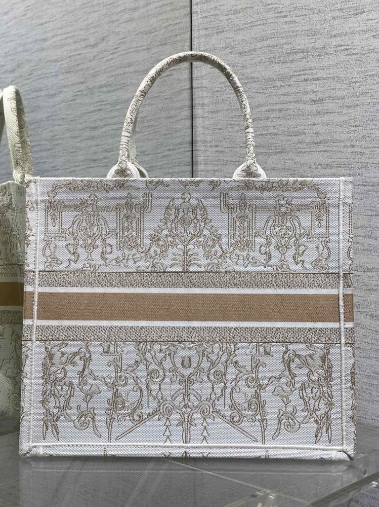 Gold Embroidered Tote Bag Style 524294358