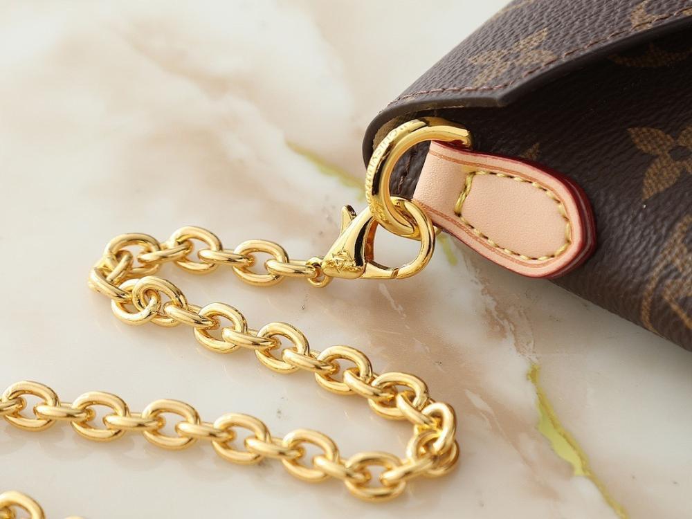 Luxury Stylish Monogram Leather Bag 23x11x2cm