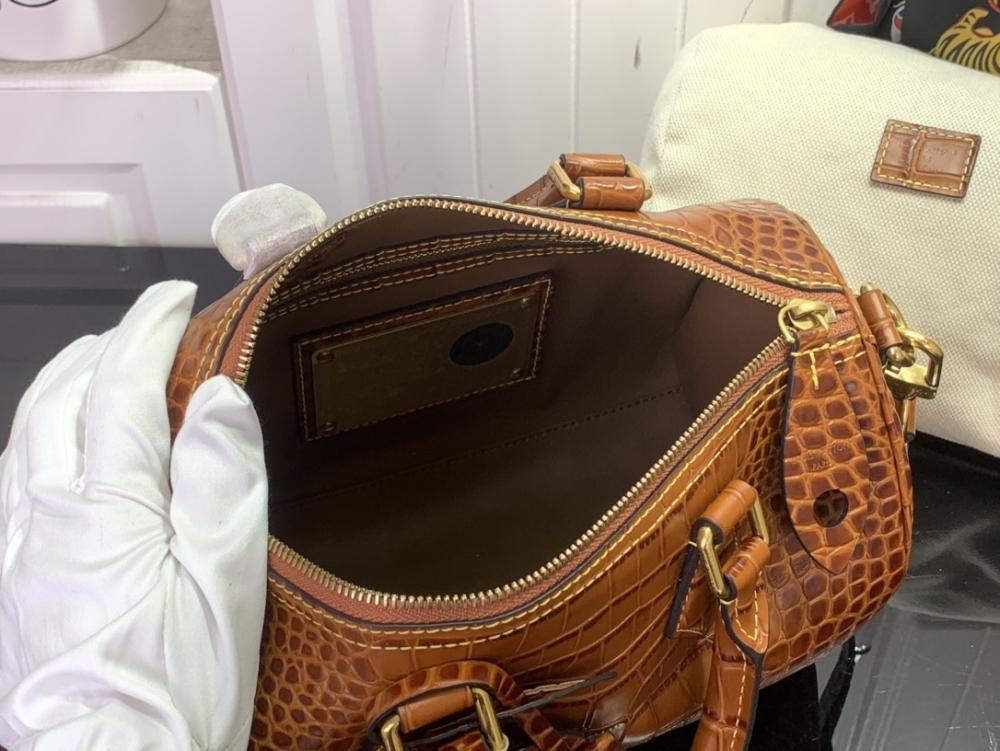Classic Top Handle Bag Style 1990651414