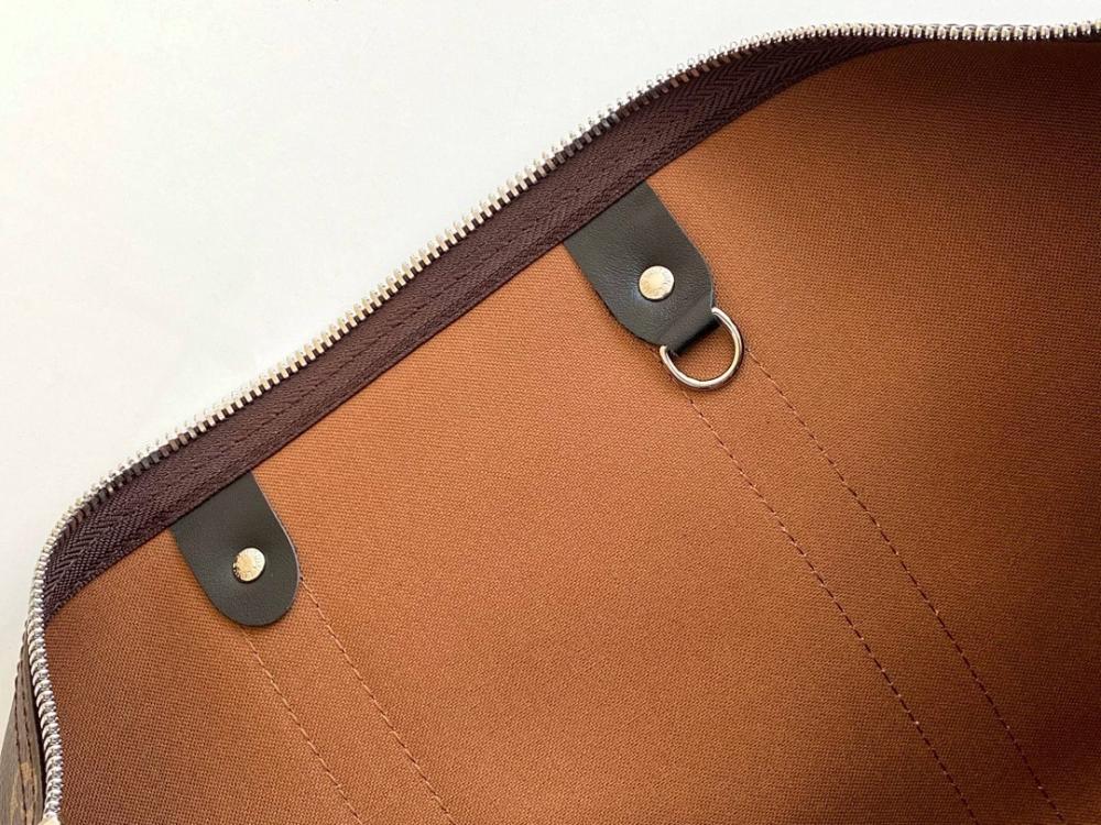 Luxury Refined Quilted Leather Shoulder Bag 45x27x20cm