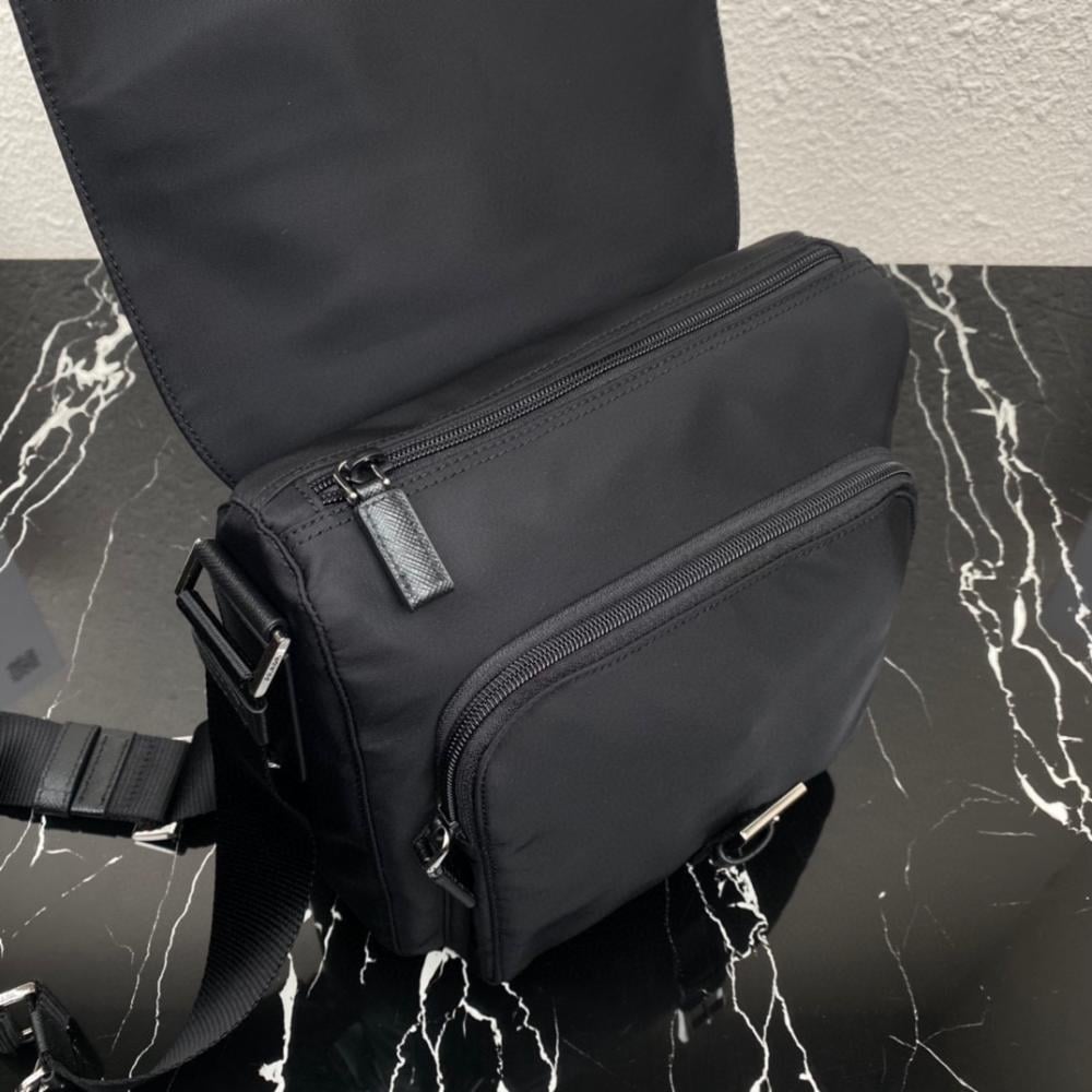 Leather Shoulder Bag Style 1539978075