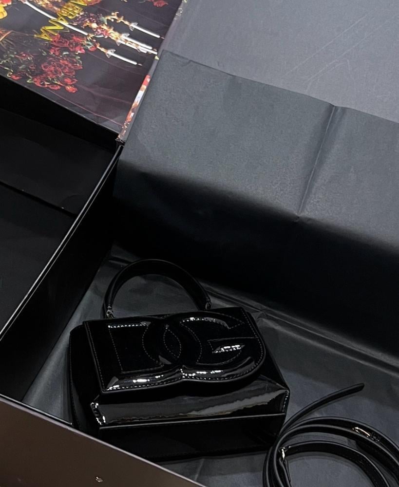 Modern Stylish Top Handle Bag 13.5x17.5x6.5cm