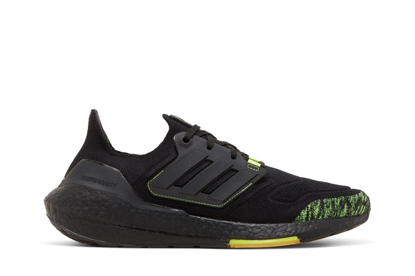 UltraBoost 22 'Black Solar Yellow'