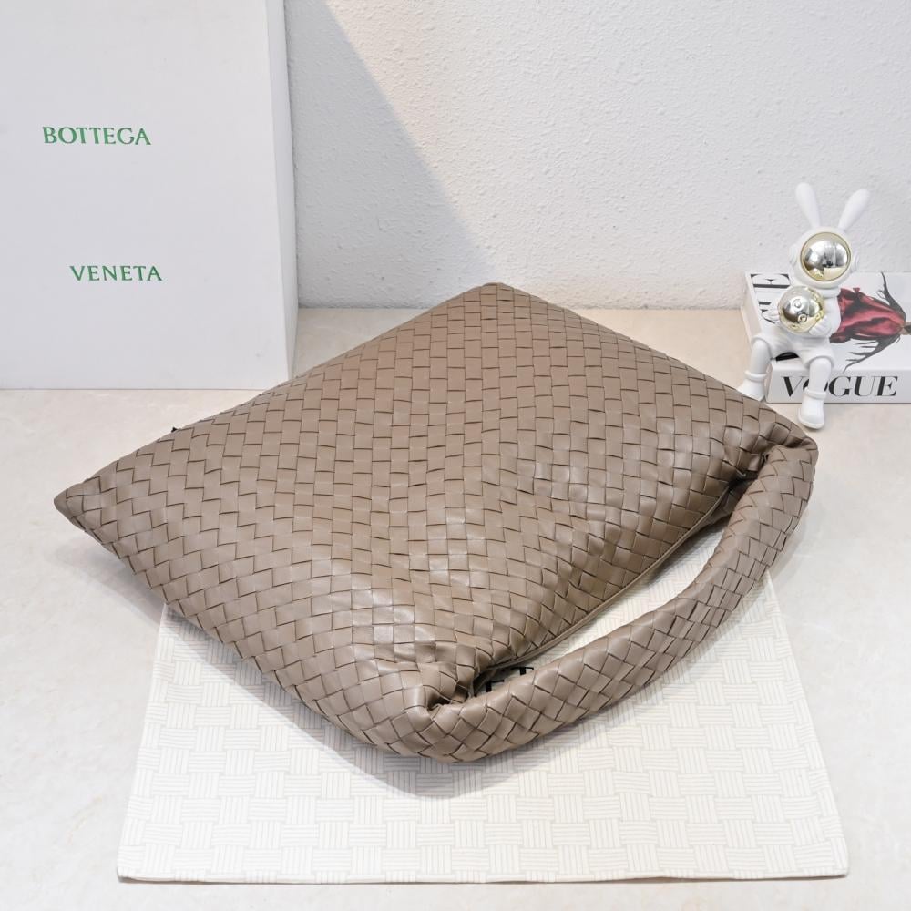 Luxury Top Handle Bag Style 1805458654