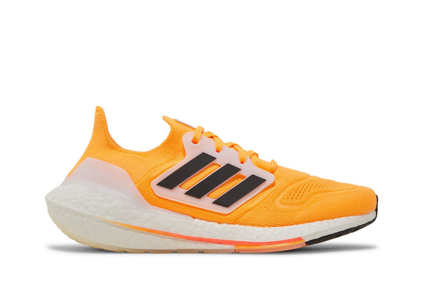 UltraBoost 22 'Flash Orange'