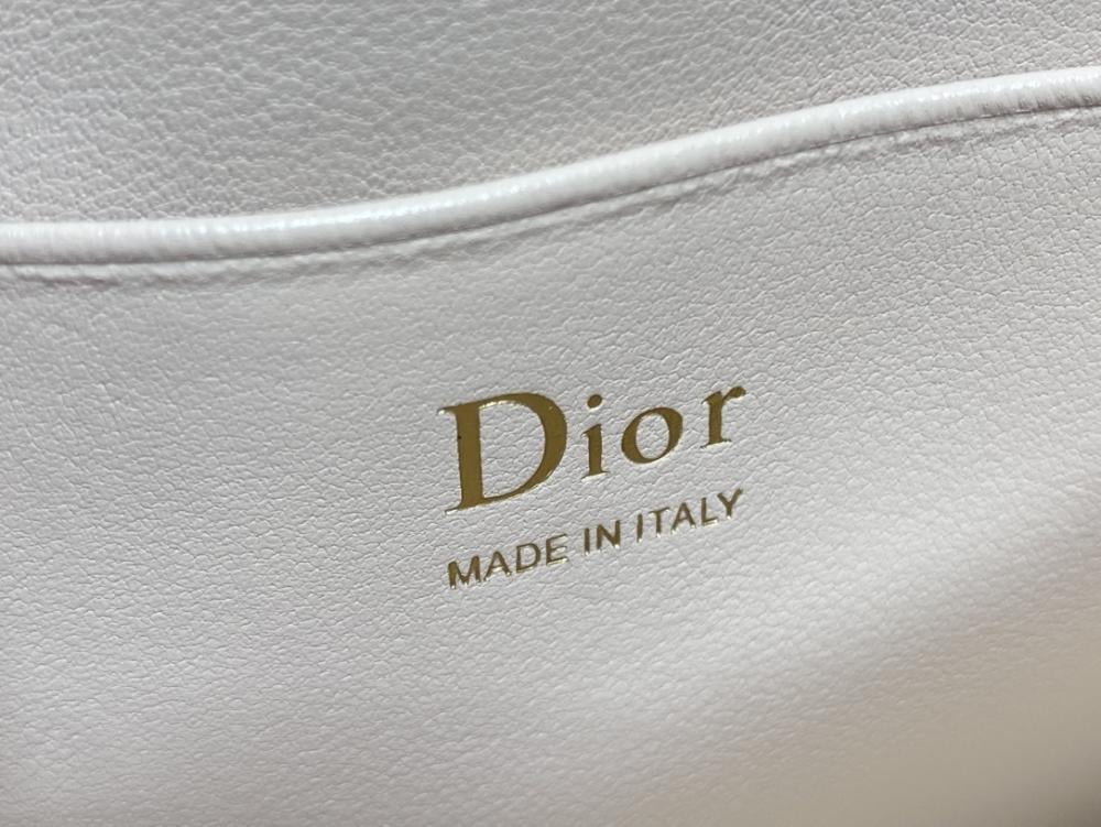 Lambskin Wallet Style 1703058665