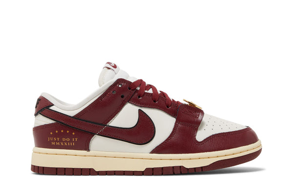 Wmns Dunk Low SE 'Sisterhood - Team Red'