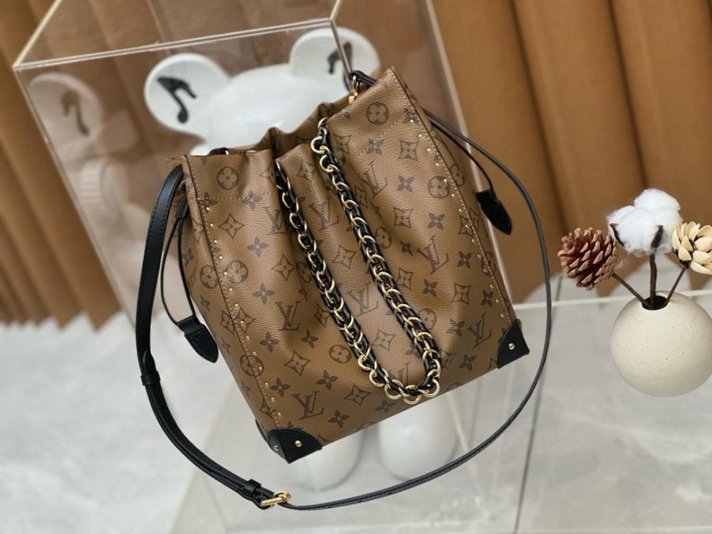 Modern Woven Leather Crossbody Bag 23x9x23cm