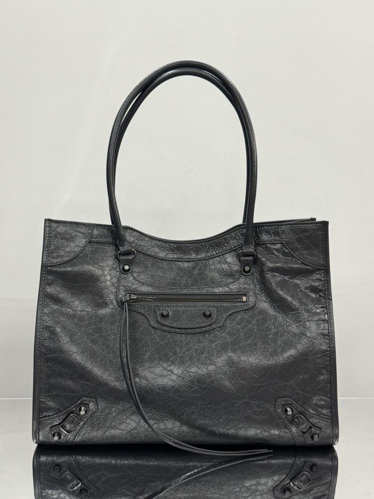 Luxury Top Handle Bag Style 1061491379