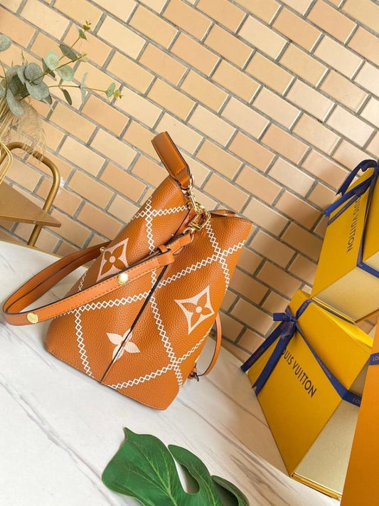 Modern Leather Bucket Bag 20x20x13cm
