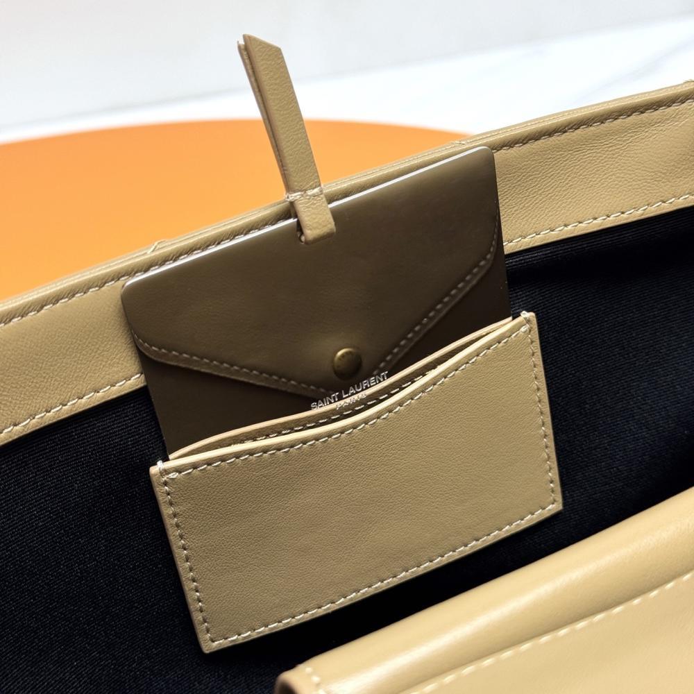 Leather Wallet Style 424038201