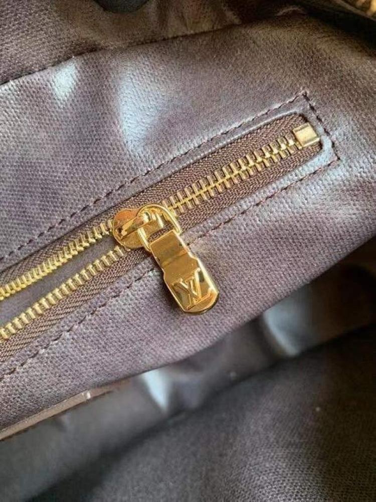 Stylish Refined Bag 25.5x17x9cm