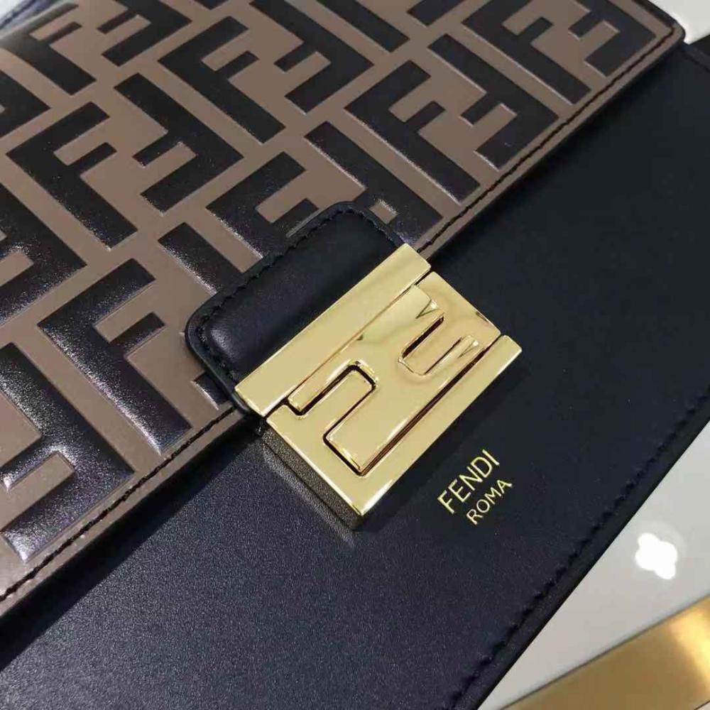 Luxury Shoulder Bag Style 698432091