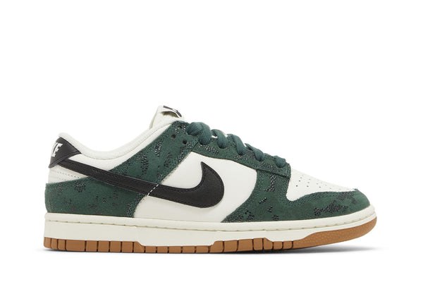 Wmns Dunk Low 'Green Snake'