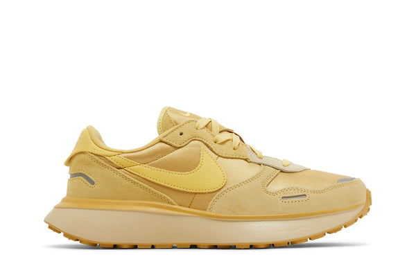 Wmns Phoenix Waffle 'Wheat Gold'