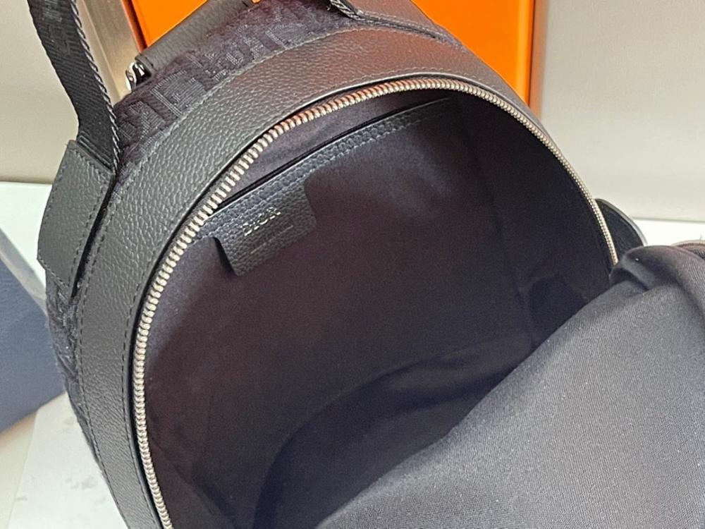 Modern Black Quilted Jacquard Shoulder Bag