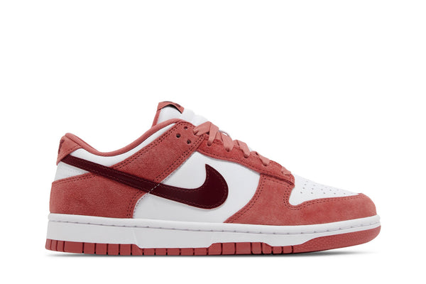 Wmns Dunk Low 'Valentine's Day 2024'