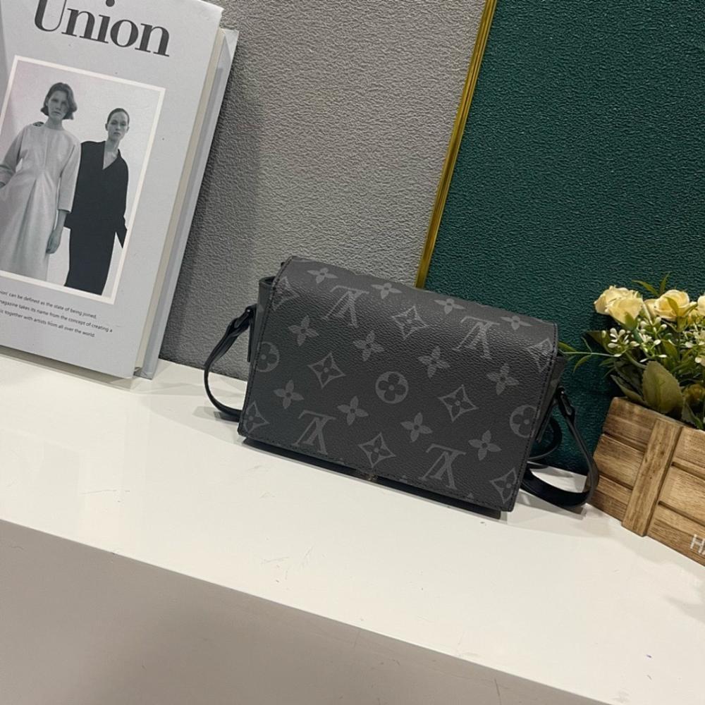 Classic Luxury Shoulder Bag 18x11x6.5cm