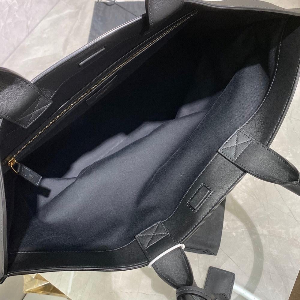Modern Tote Bag