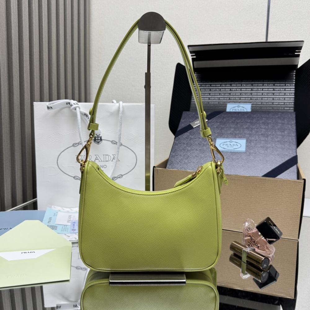 Hobo Bag Style 1632977103