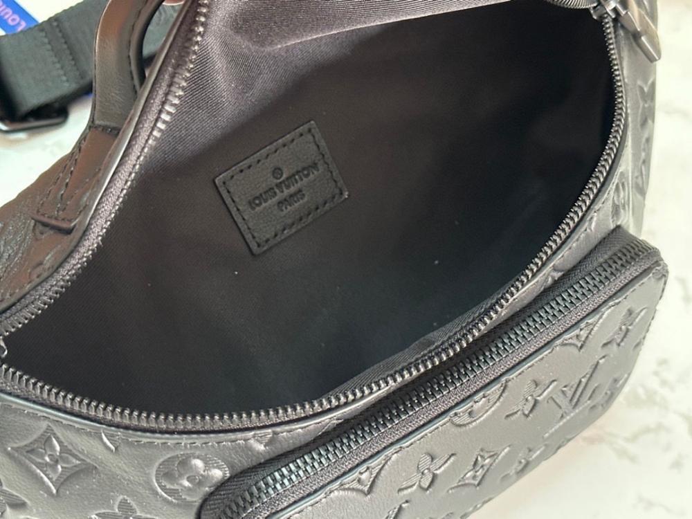 Modern Elegant Monogram Leather Shoulder Bag 30x15x8cm