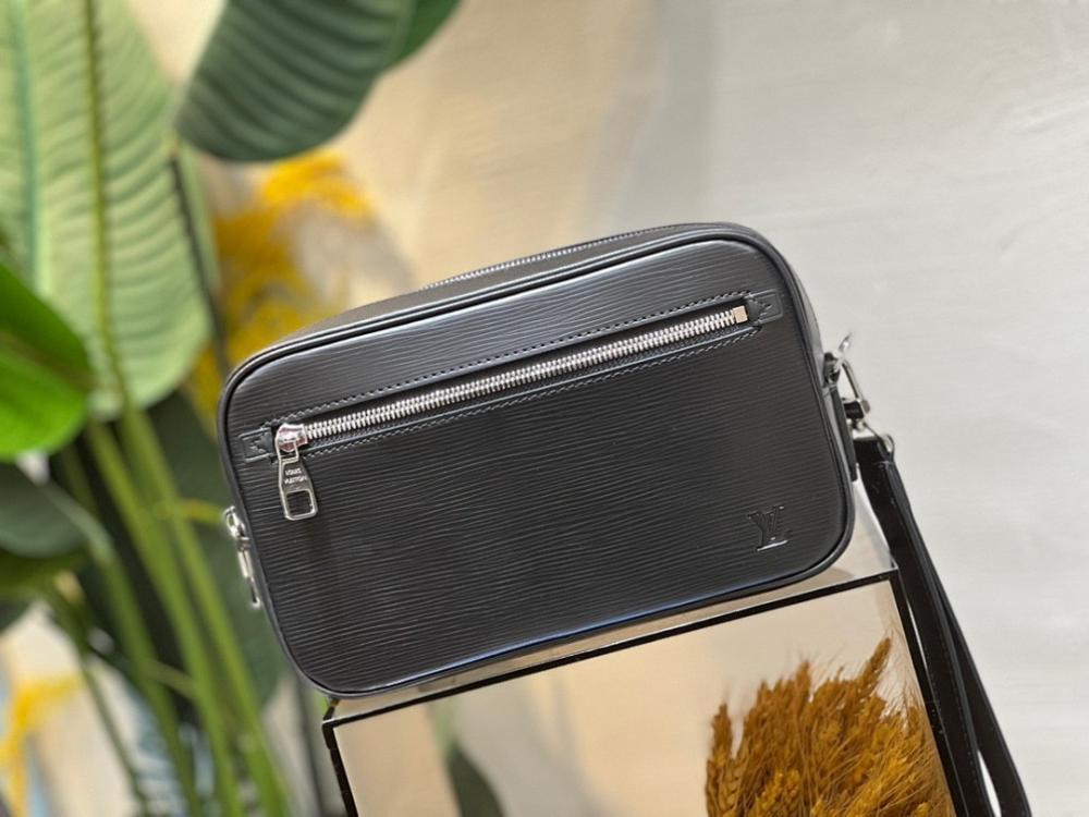 Elegant Premium Leather Top Handle Bag 25x15.5x6.5cm