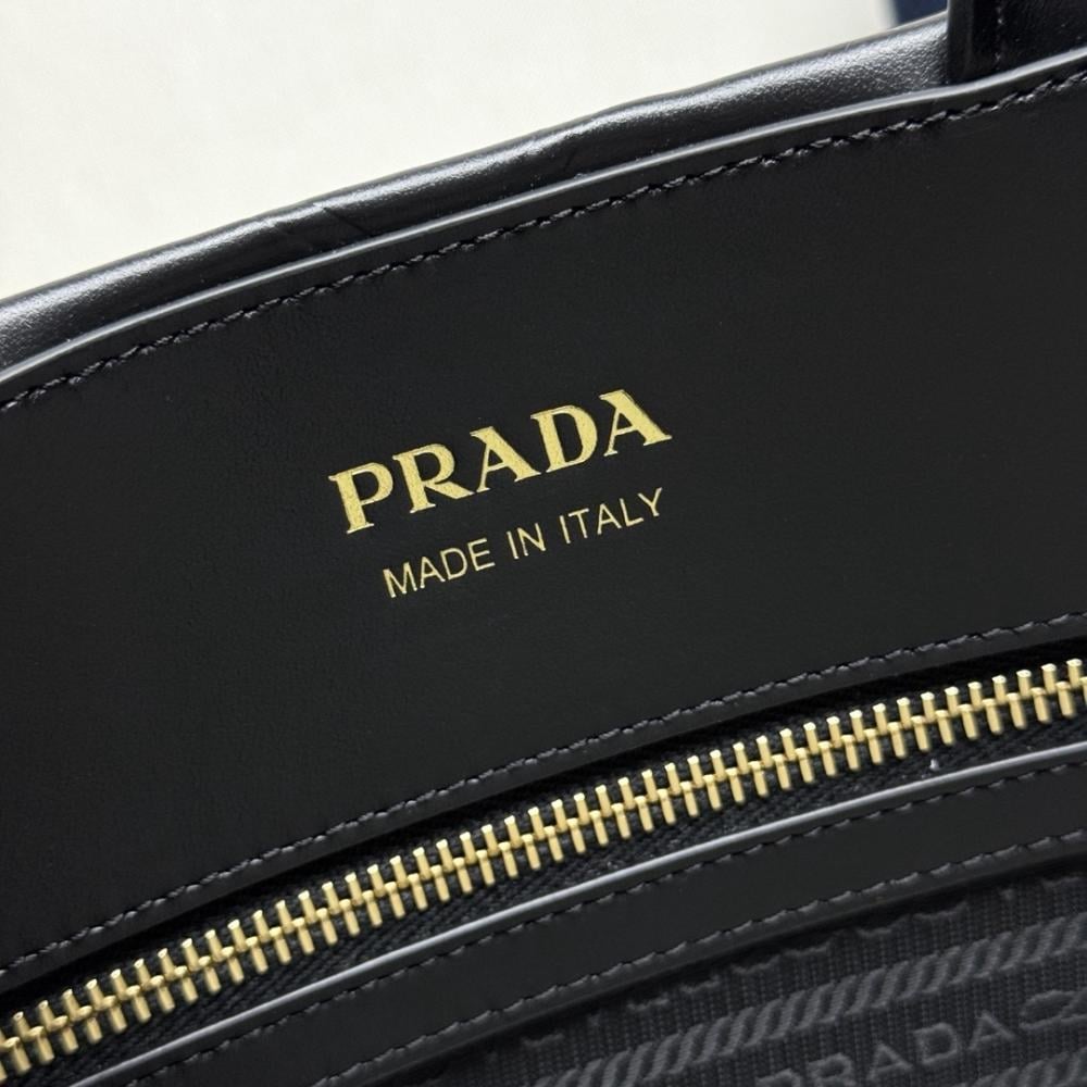 Practical Elegant Shoulder Bag