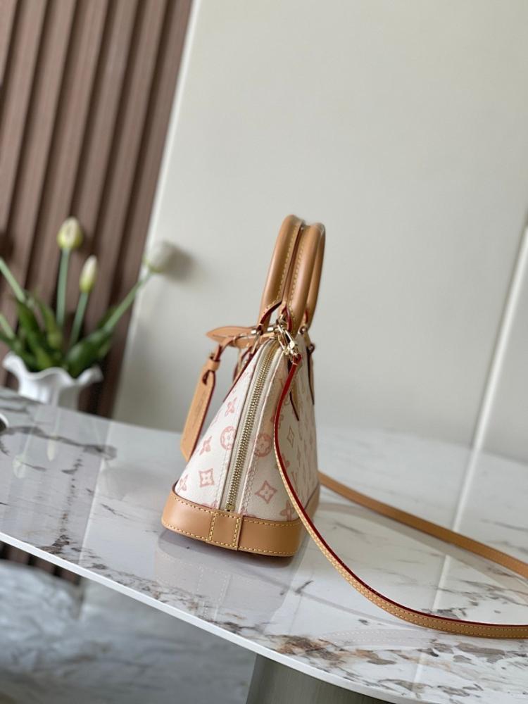 Alma Calfskin Crossbody Bag 23.5x17.5x11.5cm