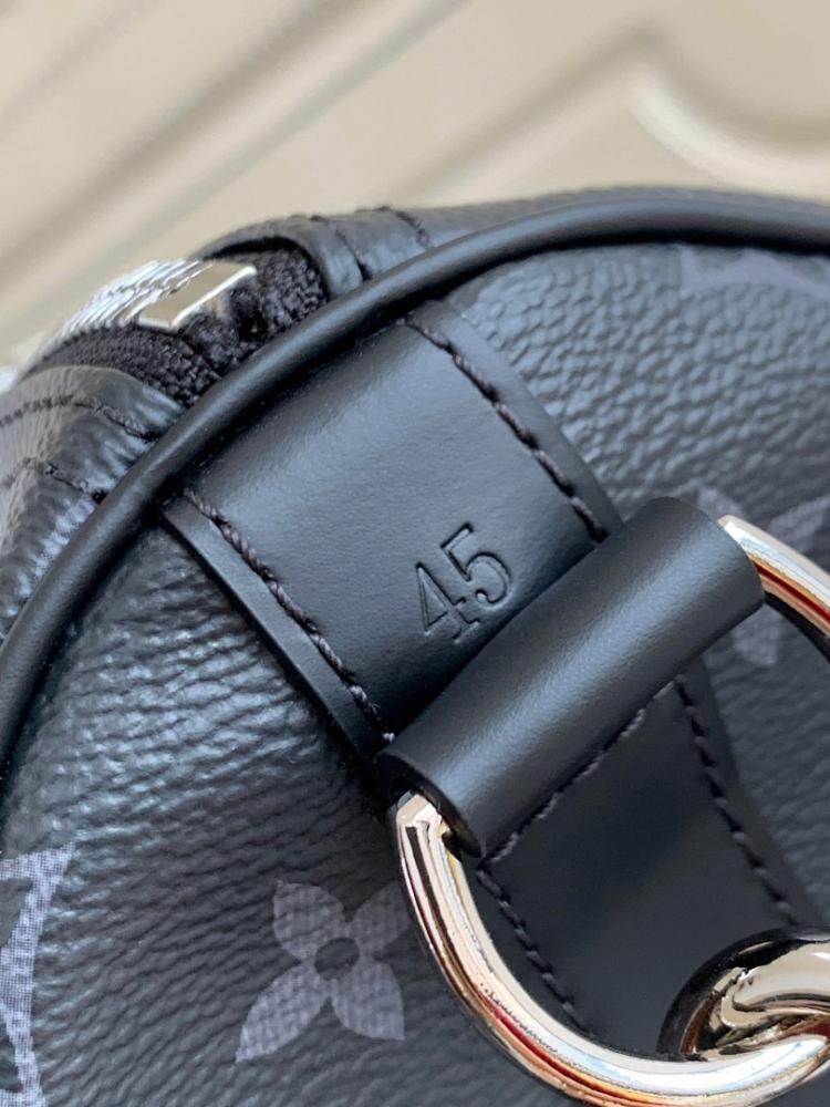 Modern Black Quilted Leather Shoulder Bag