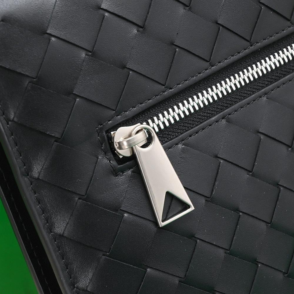 Luxury Woven Leather Crossbody Bag