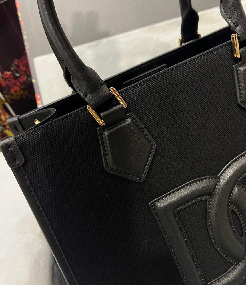 Modern Refined Leather Shoulder Bag 31x27x16cm