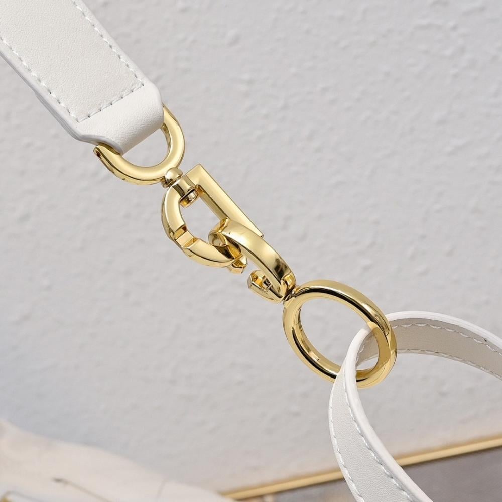 Classic Luxury Calfskin Shoulder Bag 33x16x15cm