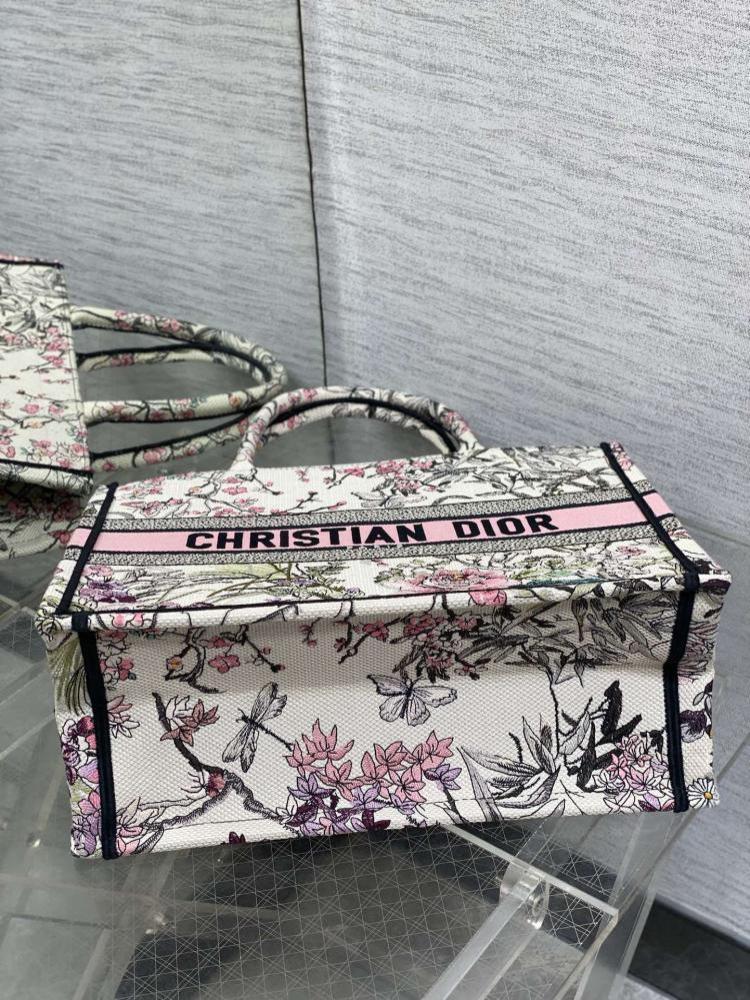 Leather Top Handle Bag Style 551495356