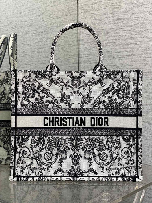 Embroidered Tote Bag Style 1976307065